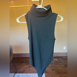 Zara Turtleneck Sleeveless Bodysuit Small